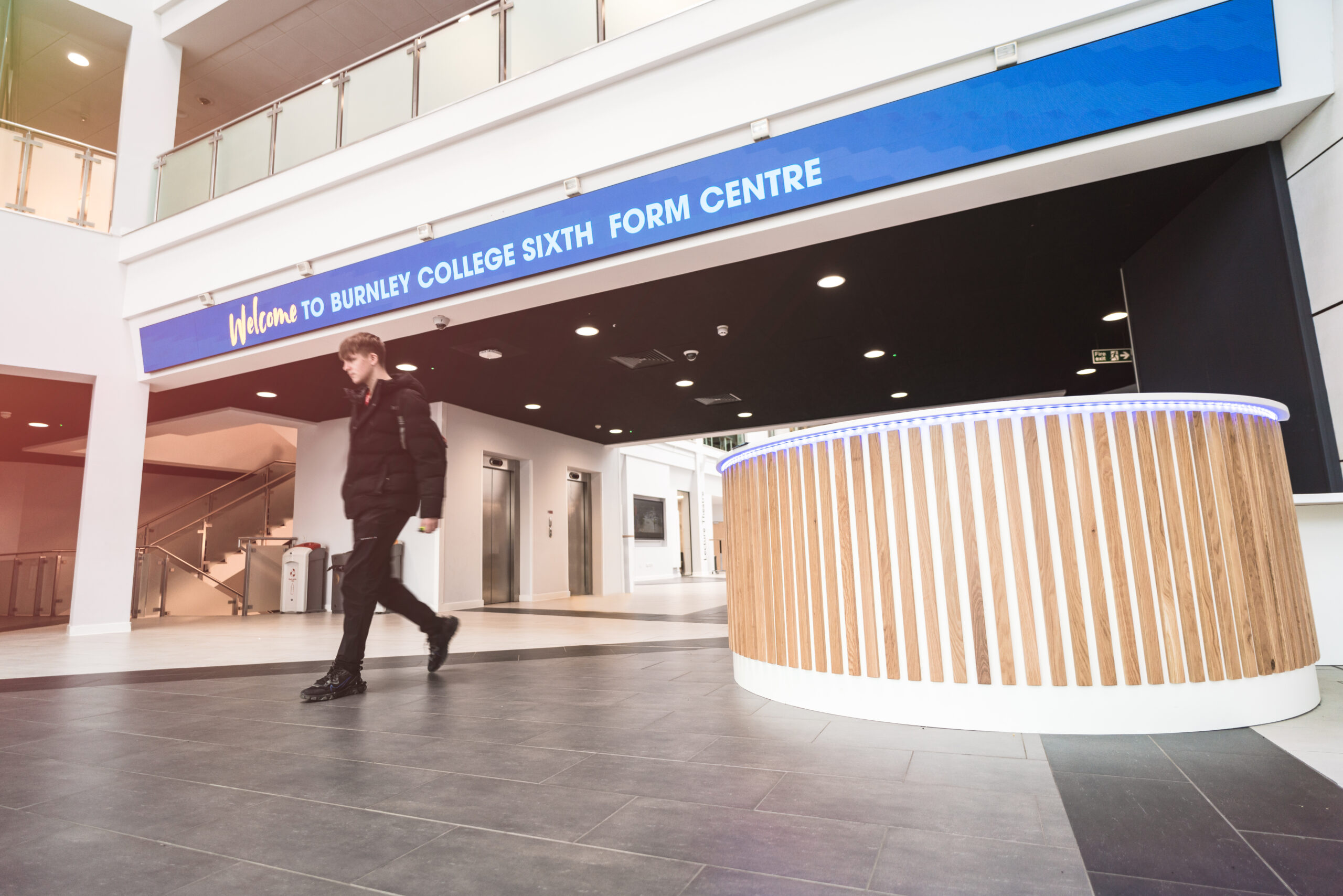 2022.10-Facilities - Front Reception 3